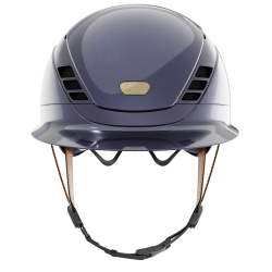 M�rkebl� Pikeur ABUS AirLuxe Pure Limited Edition Glossy ridehjelm med stor skygge og hagerem set forfra