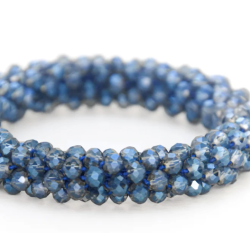 Bl�t BellinOxx Dalera h�rpynt med dekorative perler
