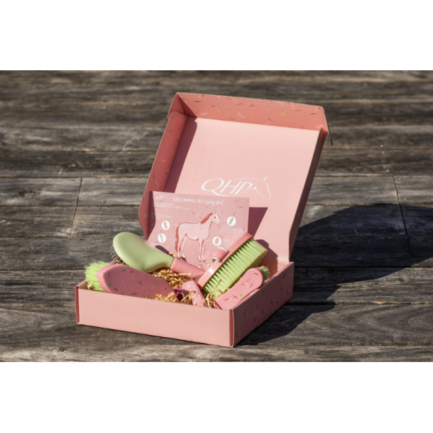 QHP Lucky Start Grooming s�t soft pink