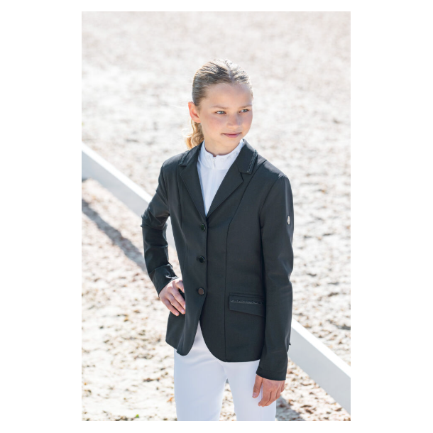 Pikeur Pheliana st�vnejakke pige