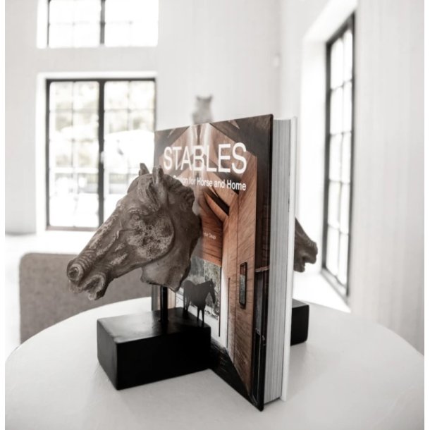 Adamsbro bogst�tter