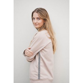 AEquipt Andrea Sweater