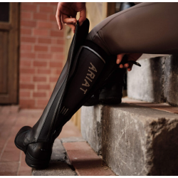 Ariat Heritage Contour Chap