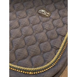 Anna Scarpati Quima 49 sadelunderlag