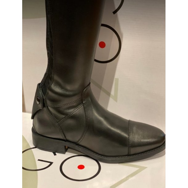 EGO7 Delphi Young Rider l�derridest�vle