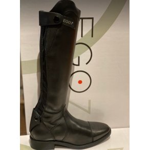 EGO7 Delphi Young Rider l�derridest�vle