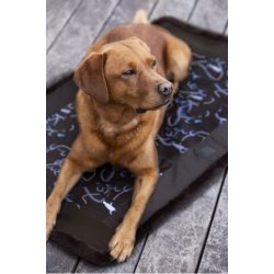 Eskadron hundeseng Glossy Fauxfur Platinum 20