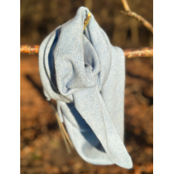 Rosas Cashmere trekantst�rkl�de med hulm�nster (R-25)