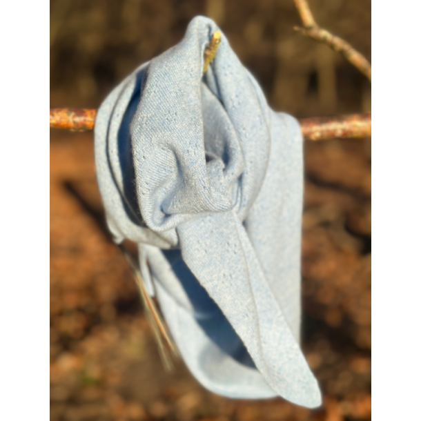 Rosas Cashmere trekantst�rkl�de med hulm�nster (R-25)