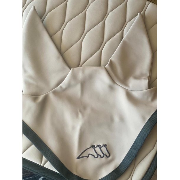 Equiline Combi Capsule Necus hut