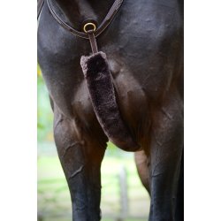Kentucky Sheepskin Breastplate Cover