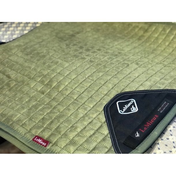 LeMieux Suede Dressurunderlag