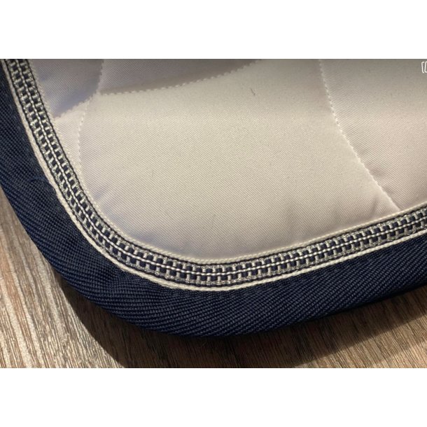 Anna Scarpati Quarzo 23 dressur sadelunderlag