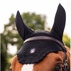 Samshield Swarovski hut