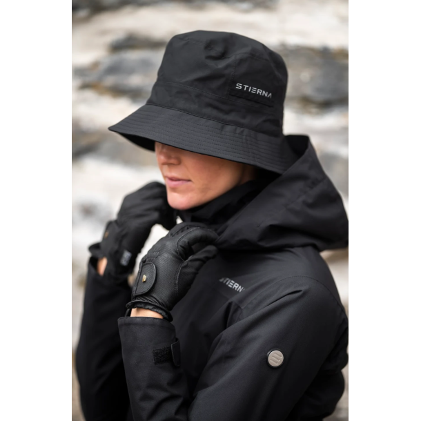 Stierna Storm hat vandt�t