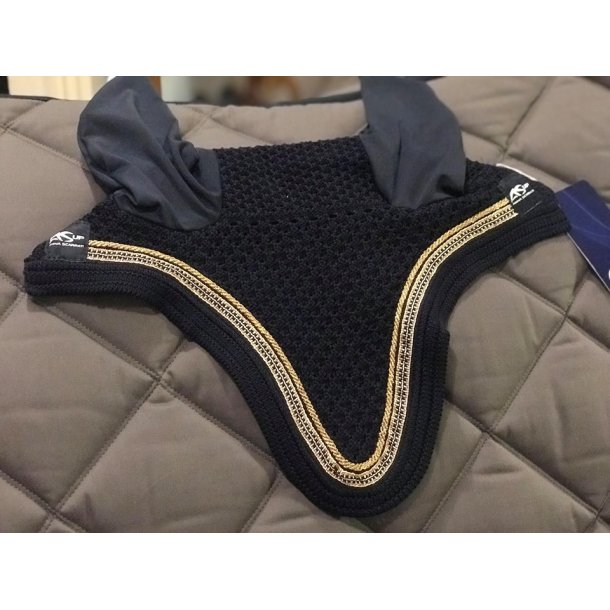 Anna Scarpati Zabeo Hood