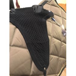 Anna Scarpati Zaira Hood